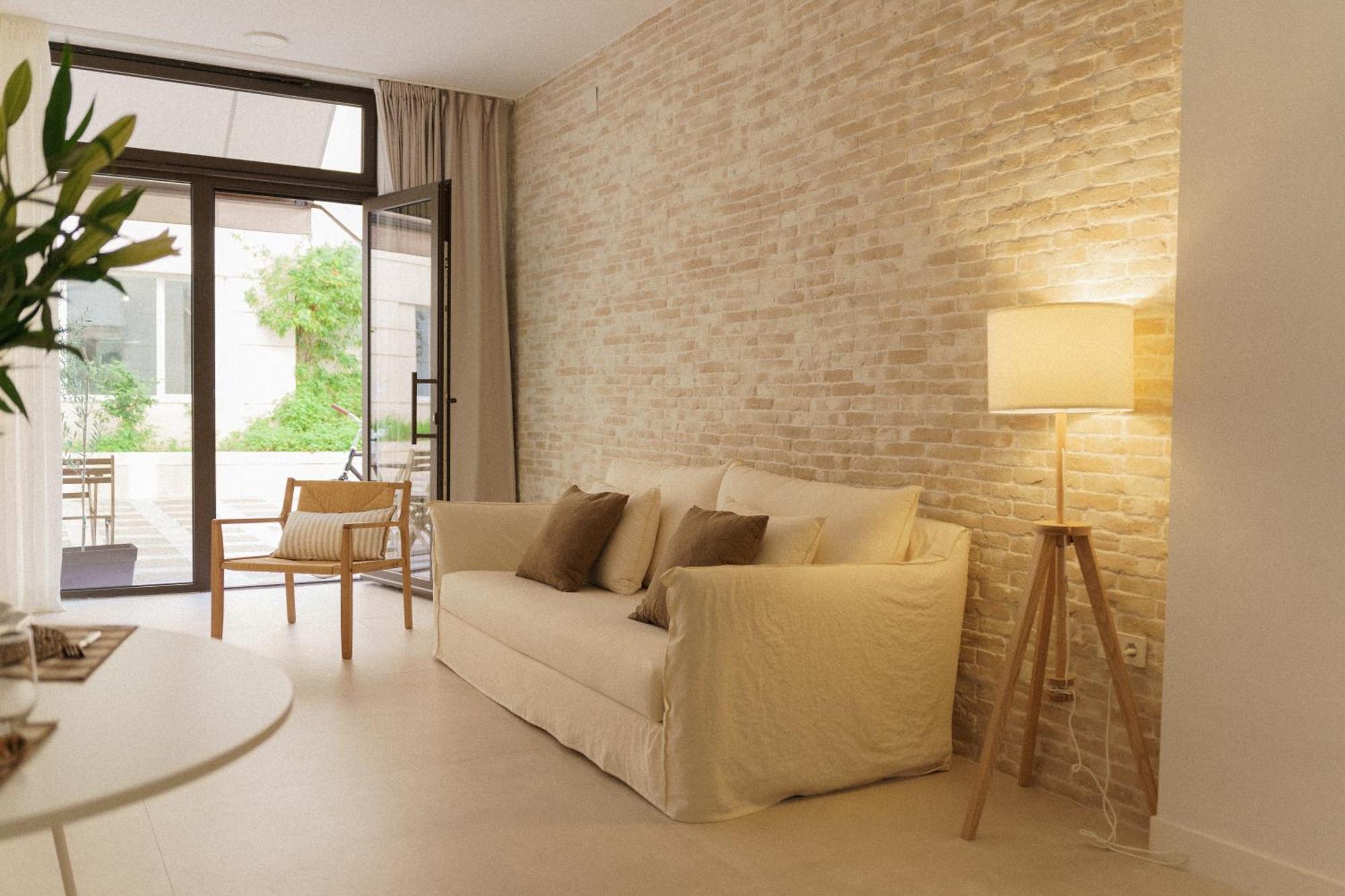 Luca Oliva Homes Riverside Studio Sevilla Exteriör bild